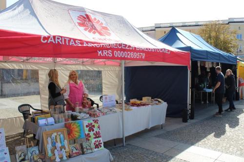 stoisko caritas archidiecezji białostockiej