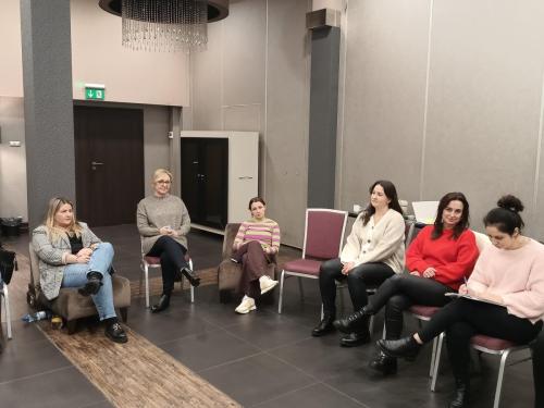 Relacja z superwizji pracy socjalnej ujęcie na uczestniczki